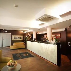4* Ξενοδοχείο The Atrium