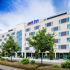 Park By Radisson Frankfurt Airport Szálloda