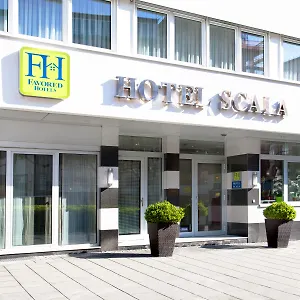 Favored Scala Hotel