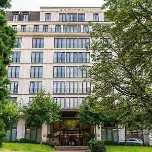 Sofitel Frankfurt Opera Hotel