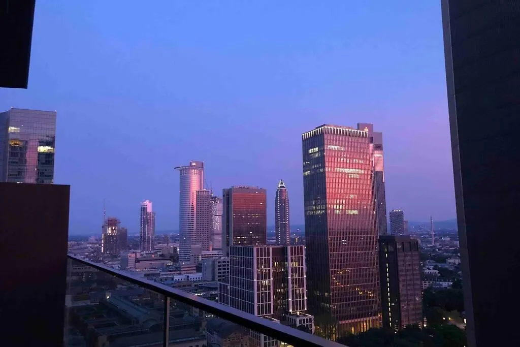 Luxury Skyscraper Apartment With Skyline View